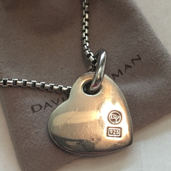 Authentic David Yurman diamond heart pendant. - Picture 2 of 2